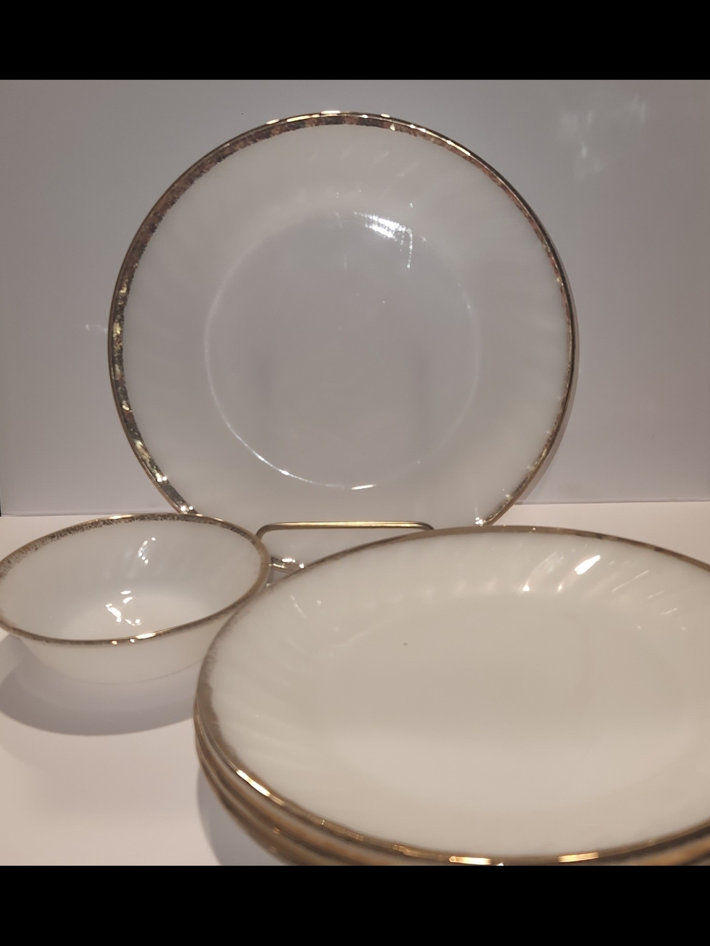 Fire King White Dinnerware Set with Gold Trim- 4 Dinner Plates & 1 Bowl